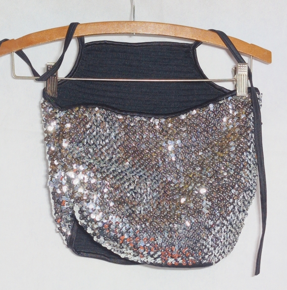 Dansco Girls Sz XLC Silver Sequin Sleeveless Top - Picture 2 of 4